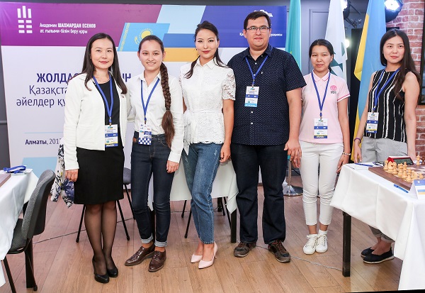 Женская сборная Казахстана шахматы