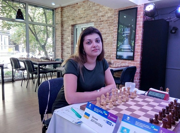 Евгения Долуханова шахматы
