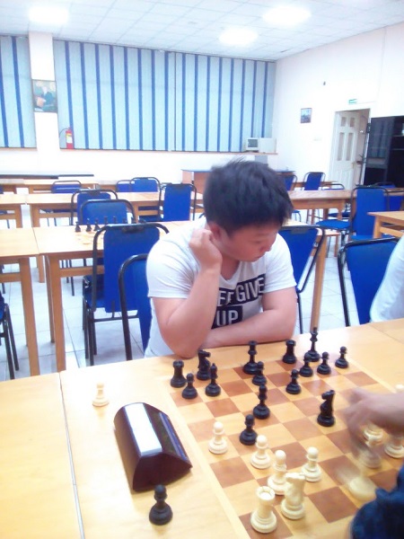 Евгений Пак шахматы